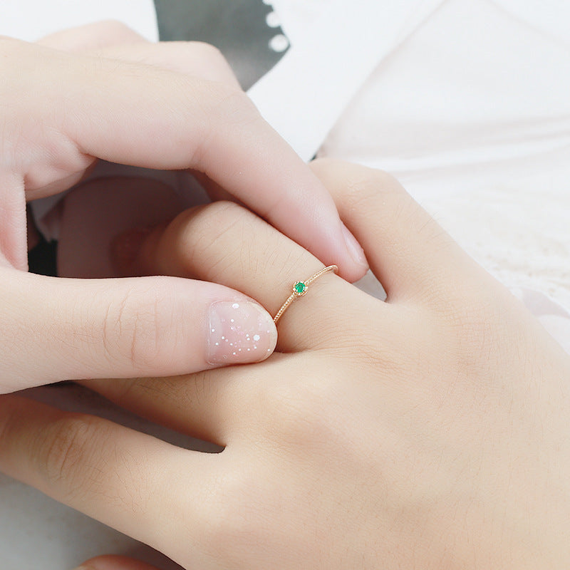 14K Goldring Sofia am Finger