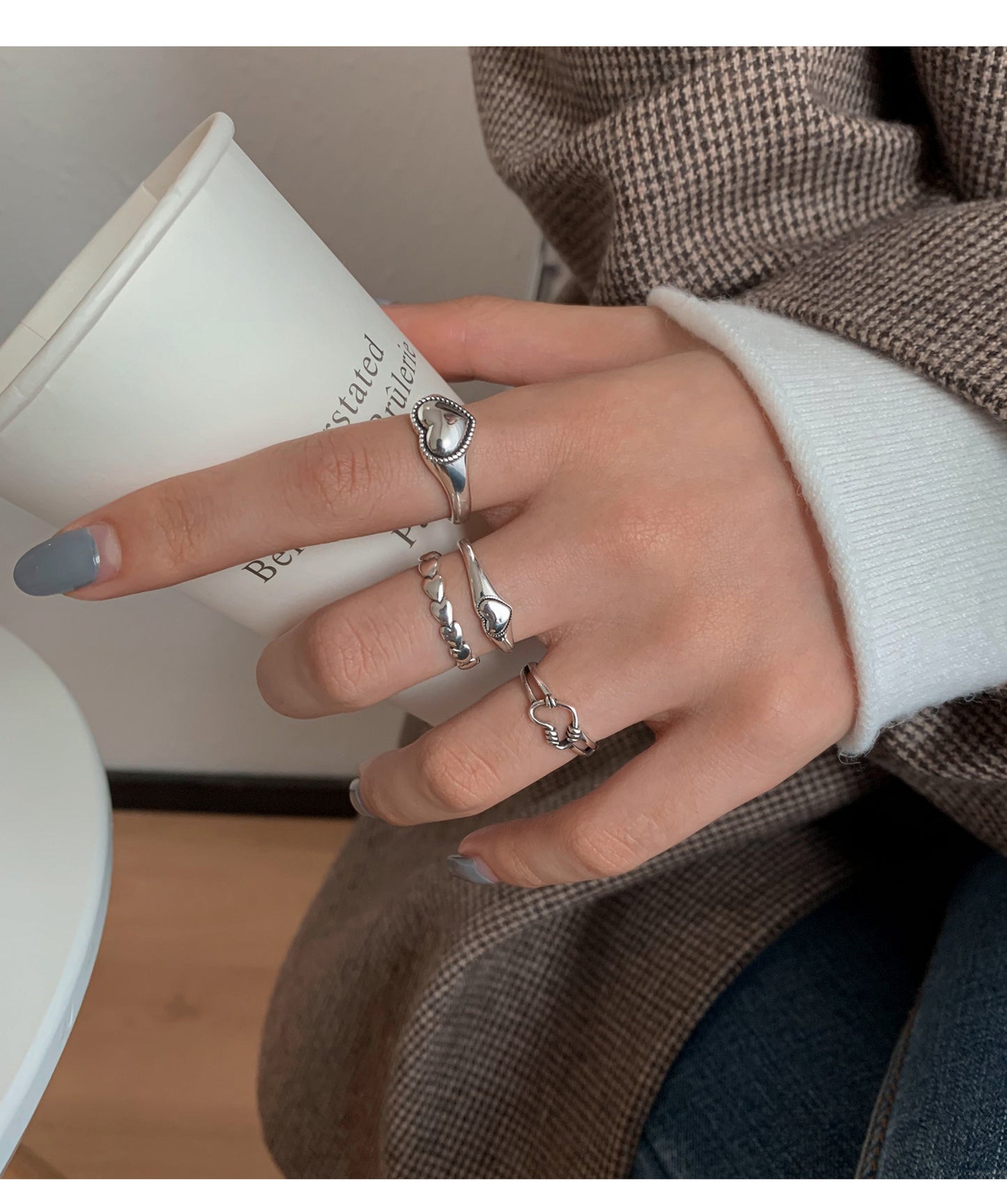 Liebe Silberringe - am Finger