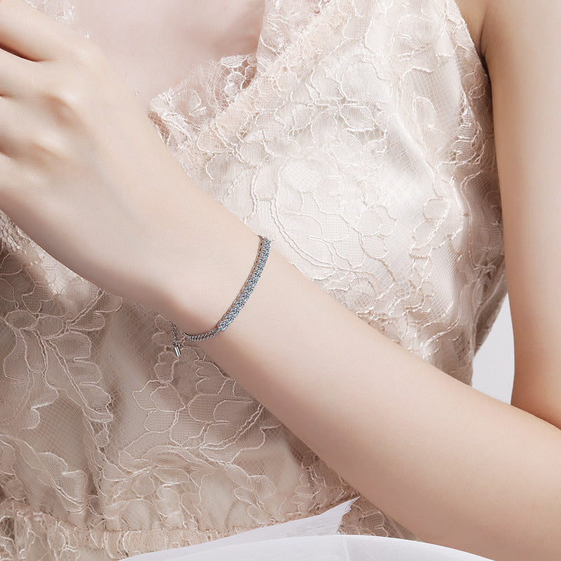 Silberarmband Nova am Handgelenk