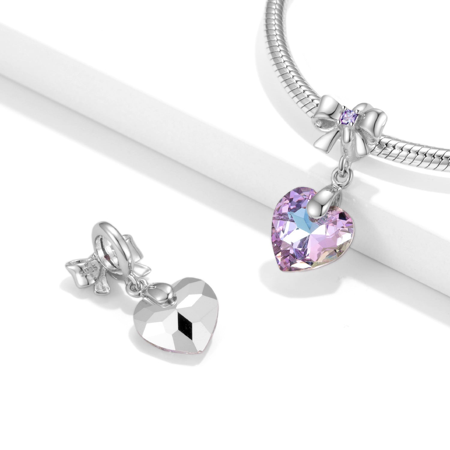 Lila Kristallherz Charm