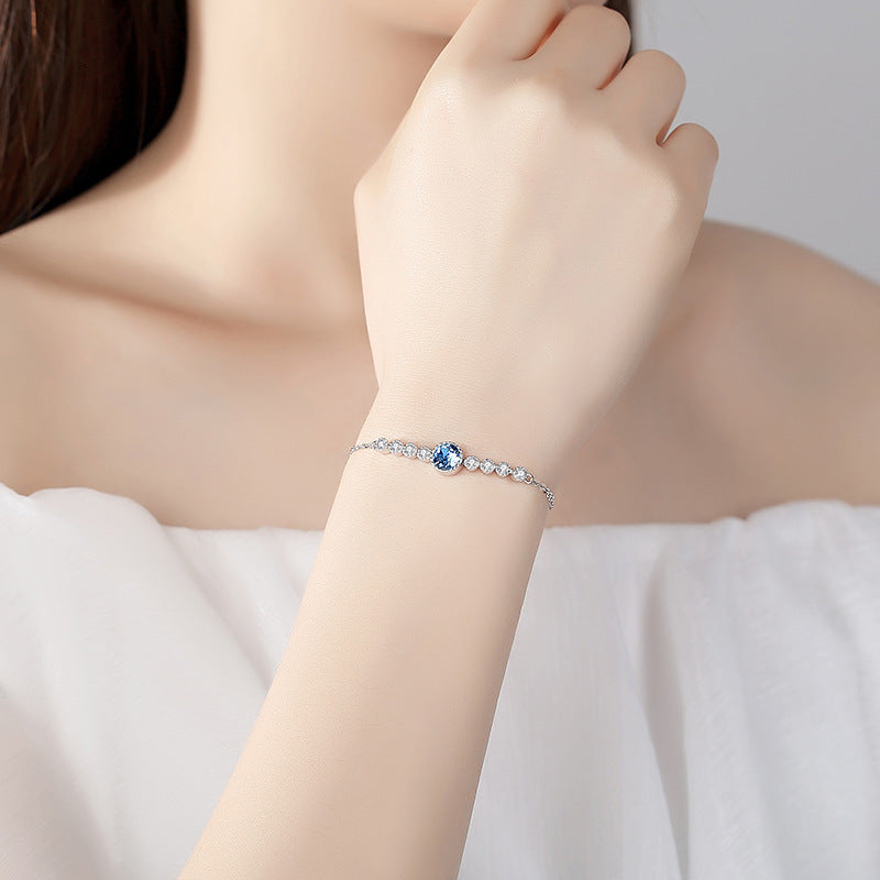 Silberarmband Sara am Handgelenk