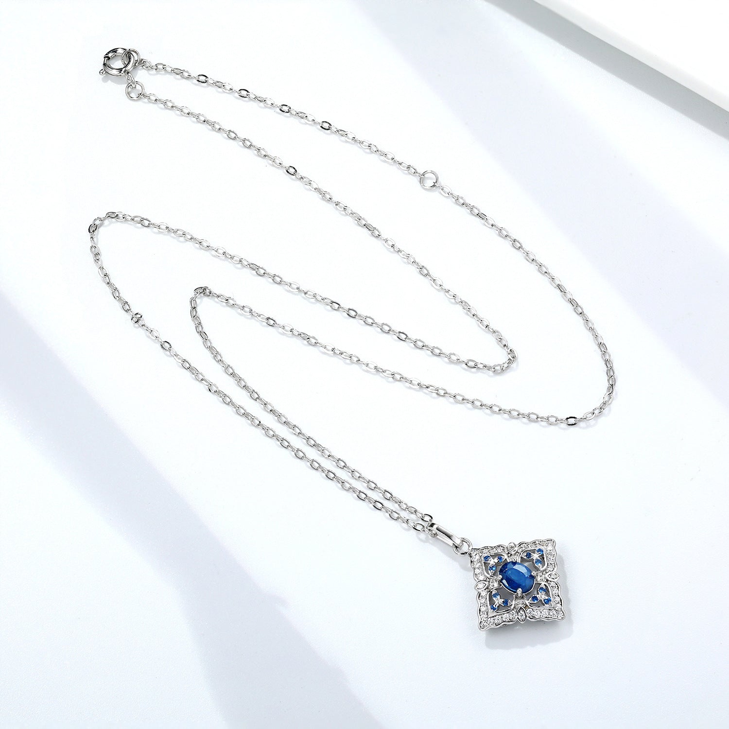 Silberkette Königsblau