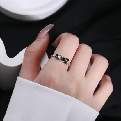 Silberring Juwelen am Finger