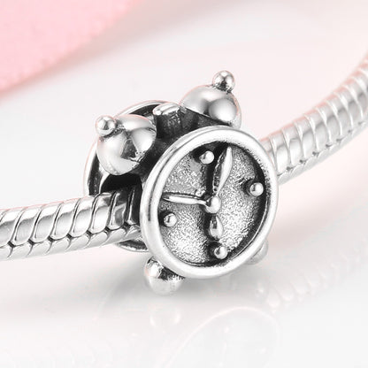 Zeitreise Charms Wecker 2